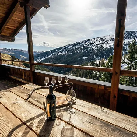 Rustic Hut Salzburg Near Slopes, Cleaning Included Holiday home *